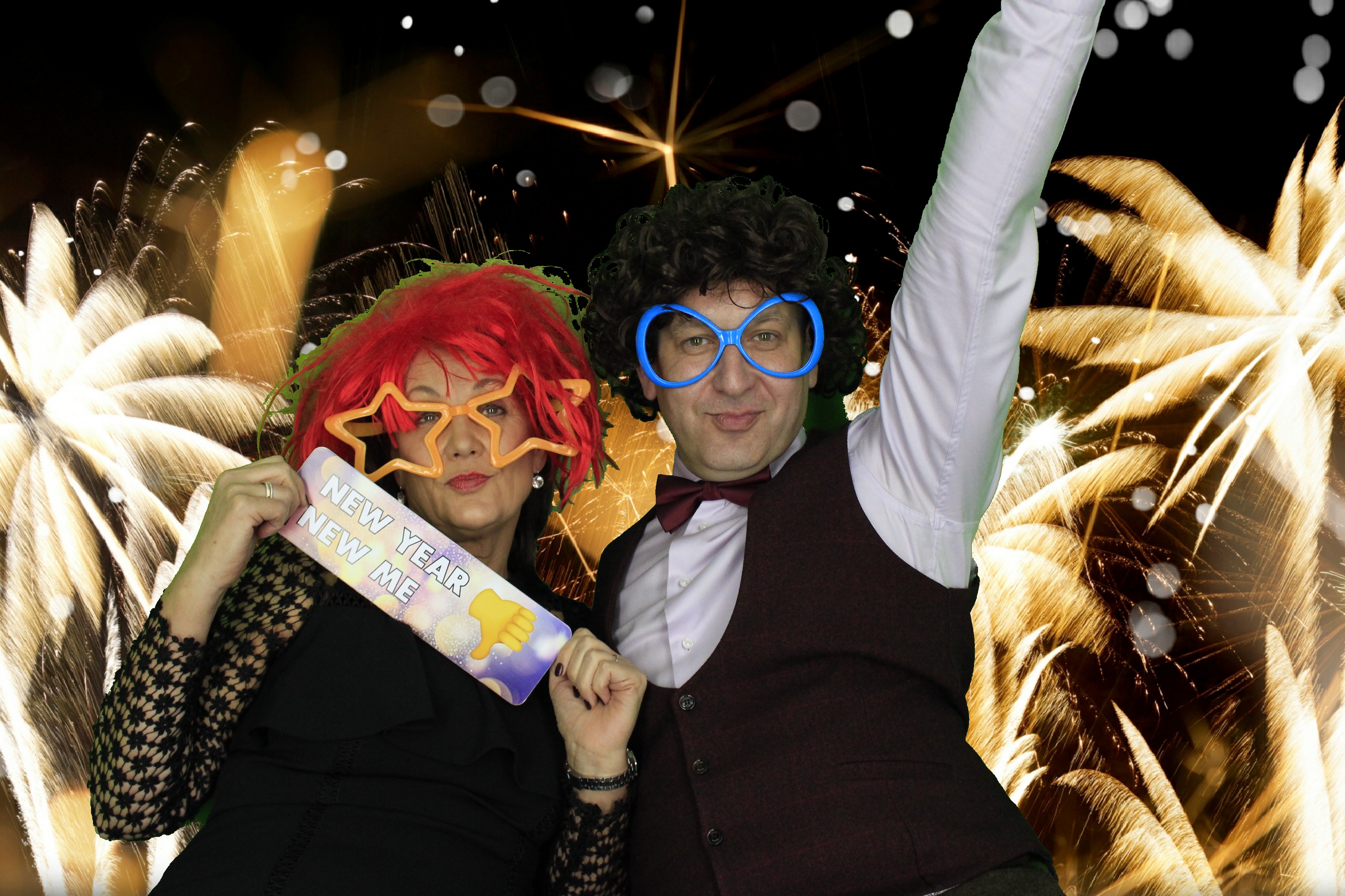 New Years Eve Party Silvermere | View more photos from the event at gallery.myphotoboothexperience.co.uk/u/MyPhotoBoothExperienceLtd/New-Years-Eve-Party-Silvermere